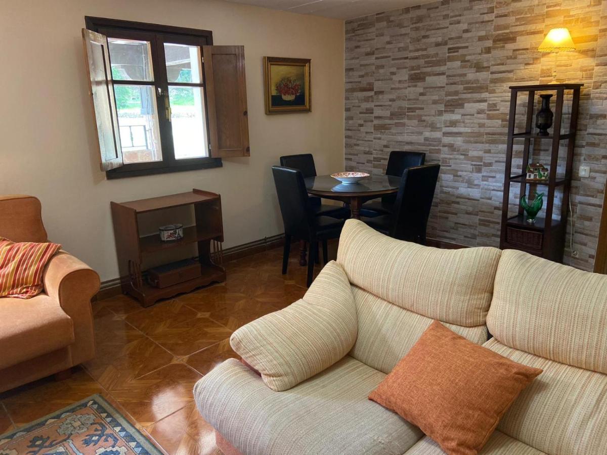 Apartamentos San Juan 2 Lledias Bagian luar foto