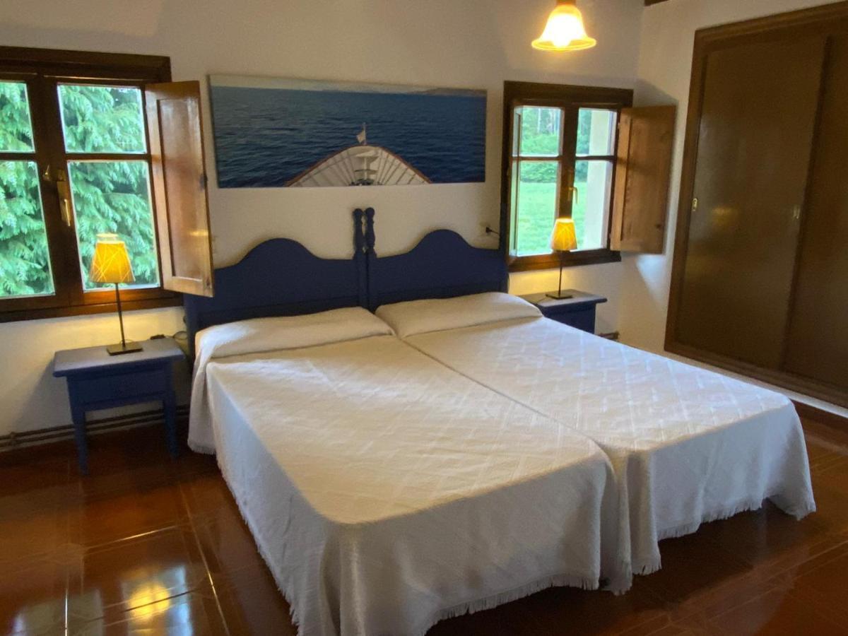 Apartamentos San Juan 2 Lledias Bagian luar foto