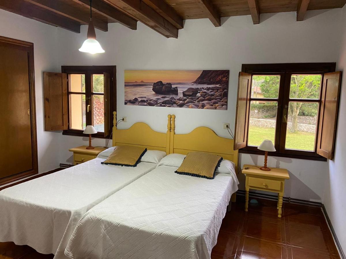 Apartamentos San Juan 2 Lledias Bagian luar foto
